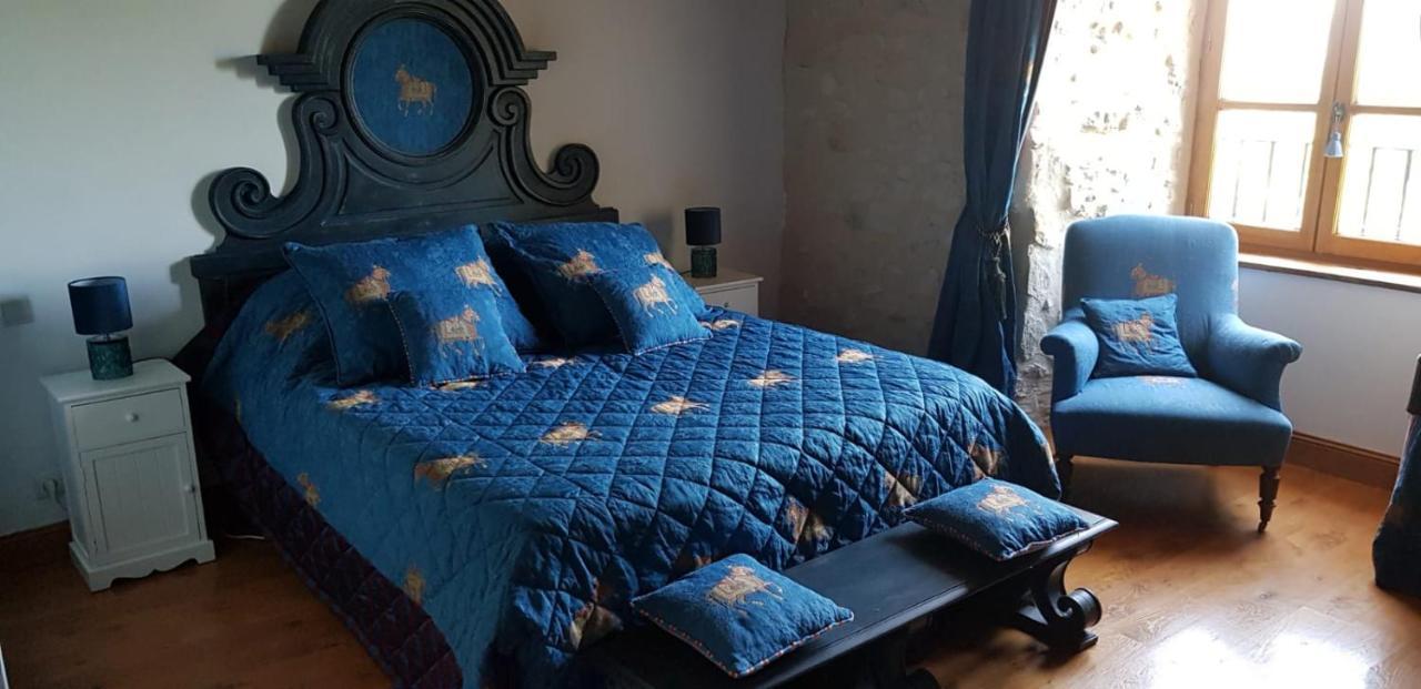 Le Domaine De Tizo Hotell Saint-Victor-de-Morestel Eksteriør bilde
