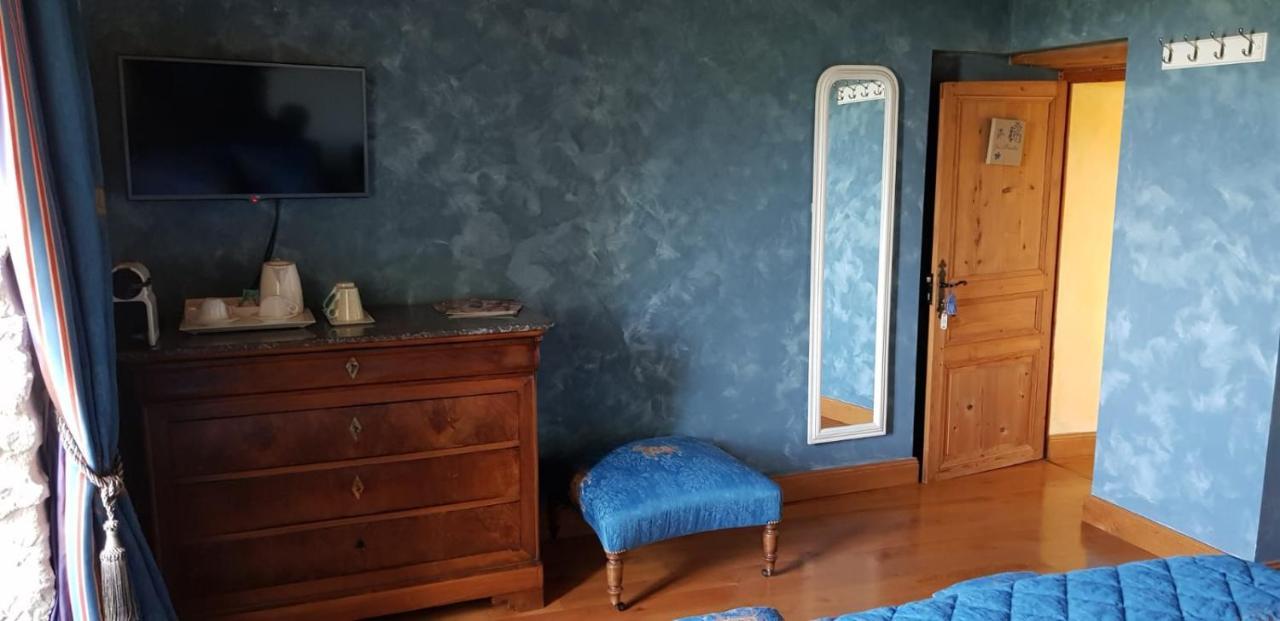 Le Domaine De Tizo Hotell Saint-Victor-de-Morestel Eksteriør bilde