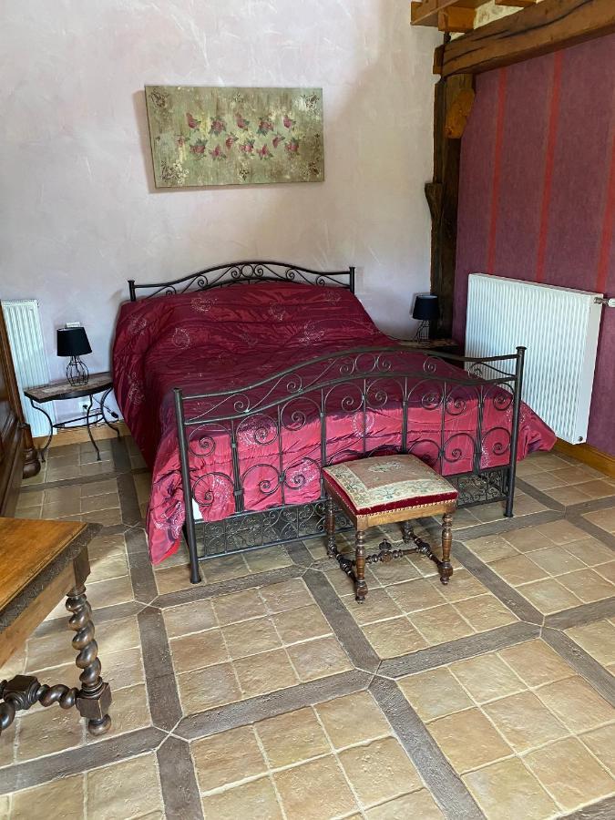 Le Domaine De Tizo Hotell Saint-Victor-de-Morestel Eksteriør bilde
