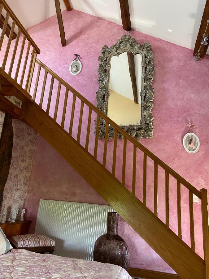 Le Domaine De Tizo Hotell Saint-Victor-de-Morestel Eksteriør bilde