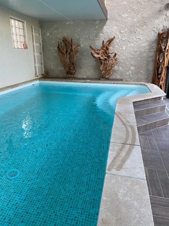 Le Domaine De Tizo Hotell Saint-Victor-de-Morestel Eksteriør bilde